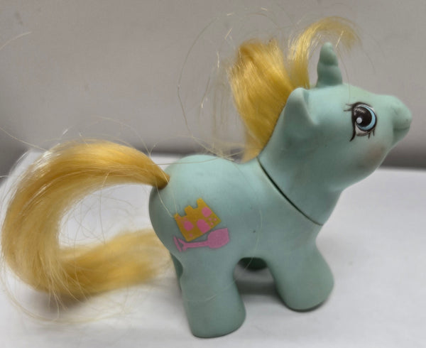 My Little Pony Sandcastle and Shovels