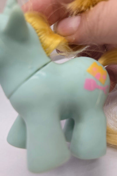 My Little Pony Sandcastle and Shovels