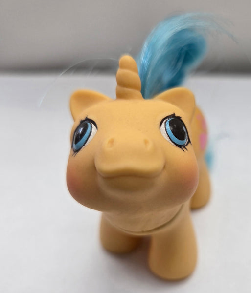 My Little Pony Sandcastle and Shovels