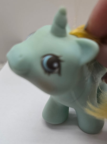 My Little Pony Sandcastle and Shovels